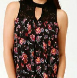 Roper NWOT poly/spandex floral tank